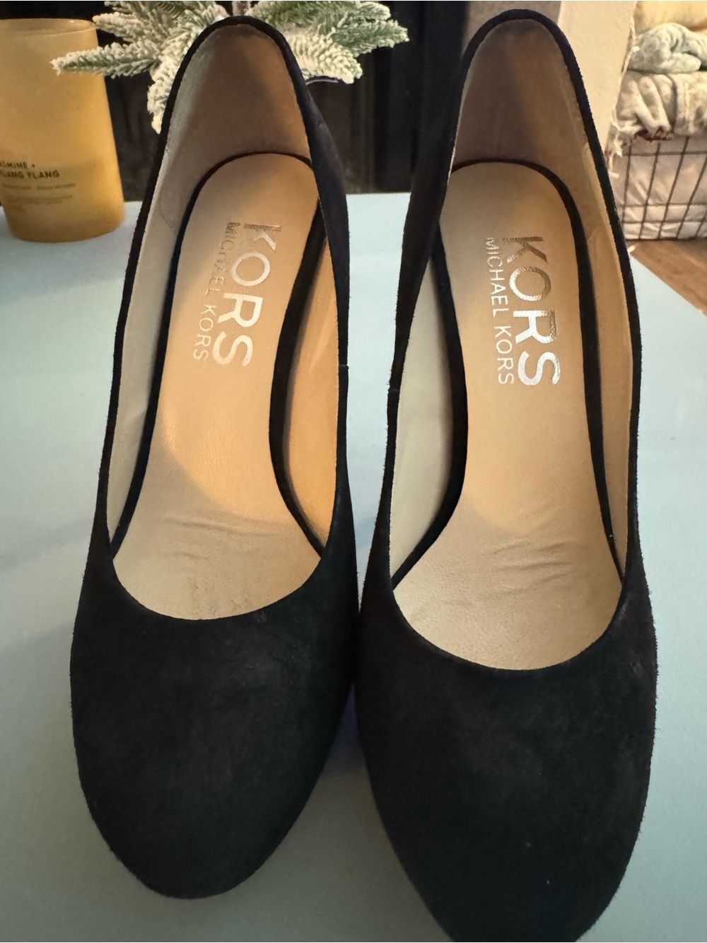 Michael Kors Black Suede Round-Toe Pumps size 6 and 1/2
